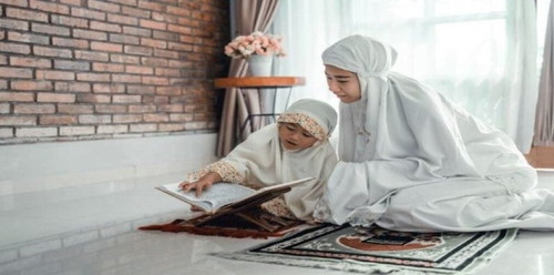 Pilihan mukena anak ini cocok sebagai hadiah agar si kecil lebih semangat beribadah: <a href='https://cutt.ly/umBAtkA' target='_blank' rel='nofollow'>https://cutt.ly/umBAtkA</a>