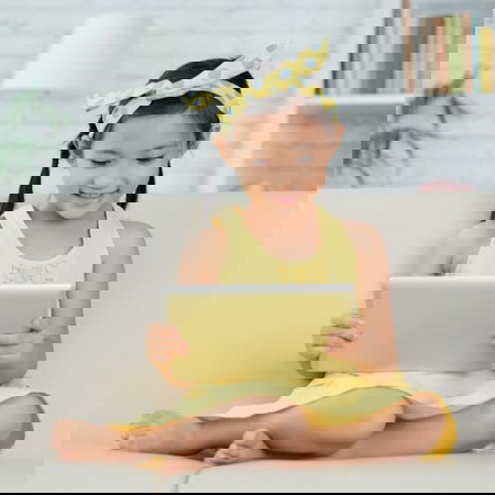 Pinapagamit mo na ba ng gadget ang anak mo?