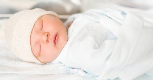อ่านเพิ่มเติม : <a href='https://th.theasianparent.com/hypoglycemia-in-a-newborn-baby' target='_blank' >https://th.theasianparent.com/hypoglycemia-in-a-newborn-baby</a>