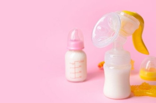 Cek <a href='https://id.theasianparent.com/pompa-asi-terbaik' target='_blank' >https://id.theasianparent.com/pompa-asi-terbaik</a> pilihan pompa ASI terbaik.