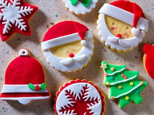 <a href='/feed/hash/Christmas'>#Christmas</a>
