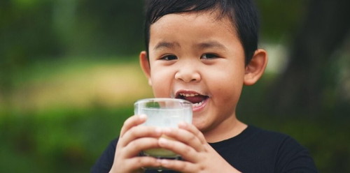 Yuk cek <a href='https://id.theasianparent.com/susu-formula-anak-1-3-tahun' target='_blank' >https://id.theasianparent.com/susu-formula-anak-1-3-tahun</a> sufor pilihan untuk anak usia 1-3 tahun.