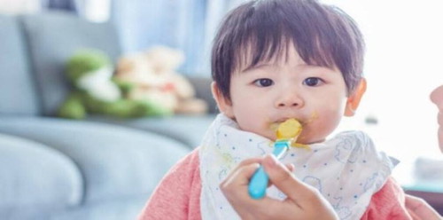 MPASI instant kini sudah bisa penuhi kecukupan nutrisi si kecil, yuk cek pilihan produknya <a href='https://id.theasianparent.com/mpasi-instan-untuk-bayi' target='_blank' >https://id.theasianparent.com/mpasi-instan-untuk-bayi</a>