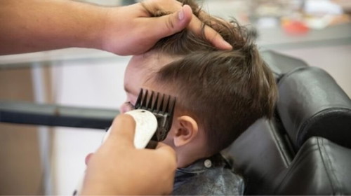 Supaya si kecil gak kegerahan, coba yuk cukur rambutnya dengan alat cukur rambut ini. Dari berbagai merk dan harga, intip pilihannya!
<a href='https://id.theasianparent.com/alat-cukur-rambut-bayi' target='_blank' >https://id.theasianparent.com/alat-cukur-rambut-bayi</a>