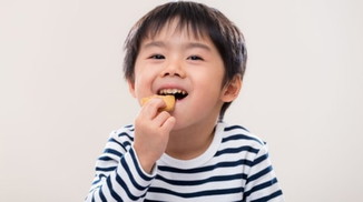 Cek rekomendasi produknya yang sehat dan aman. Mulai dari 30 ribuan, Parents! <a href='https://id.theasianparent.com/merk-chicken-nugget' target='_blank' >https://id.theasianparent.com/merk-chicken-nugget</a>