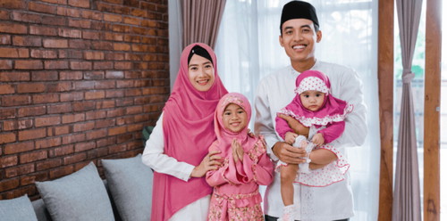 Cek rekomendasi produk dari kami berikut ini, ya: <a href='https://id.theasianparent.com/baju-lebaran-bayi-perempuan' target='_blank' >https://id.theasianparent.com/baju-lebaran-bayi-perempuan</a>