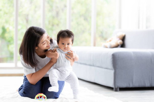 π <a href='https://ph.theasianparent.com/baby-not-walking-yet' target='_blank' >https://ph.theasianparent.com/baby-not-walking-yet</a>