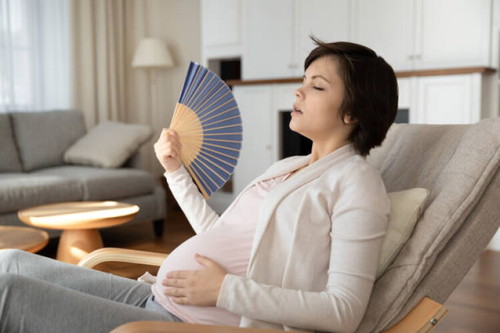 π₯ <a href='https://ph.theasianparent.com/feeling-hot-during-pregnancy' target='_blank' >https://ph.theasianparent.com/feeling-hot-during-pregnancy</a>