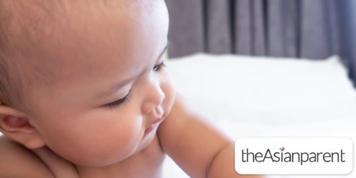 Read more: <a href='https://sg.theasianparent.com/roll-over-baby-age' target='_blank' >https://sg.theasianparent.com/roll-over-baby-age</a>