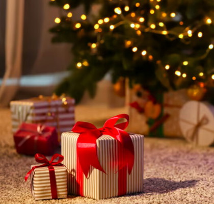 Ngayong pasko, ano preference mo? Makatanggap ng Cash Gift o makatanggap ng Material Gift?