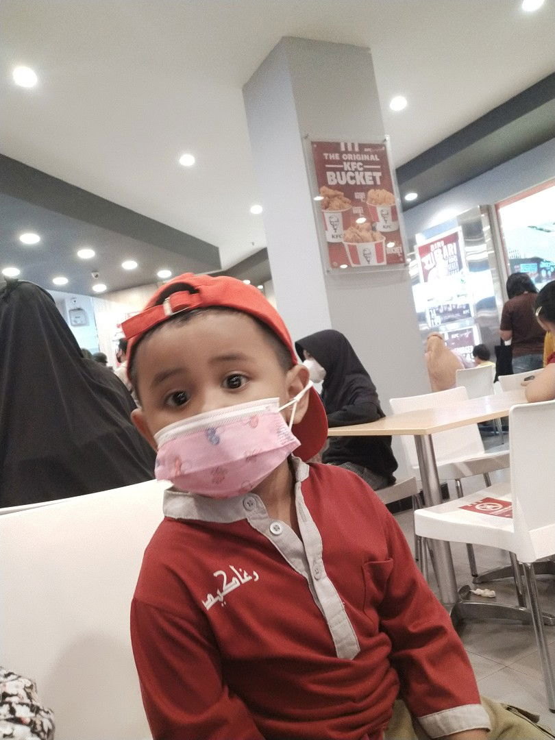 Sumi mom'afiz profile icon