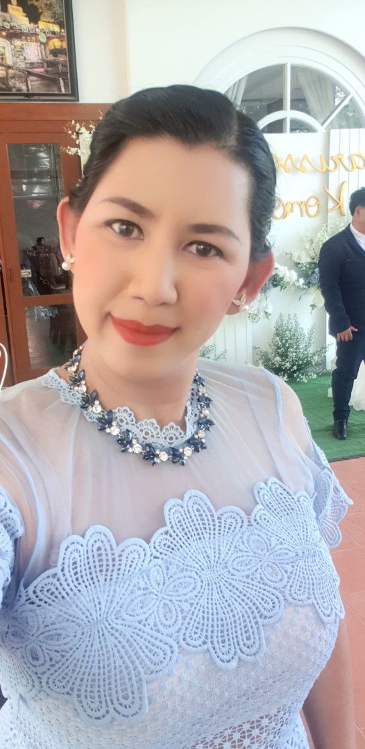 ออม ตรีธารา profile icon