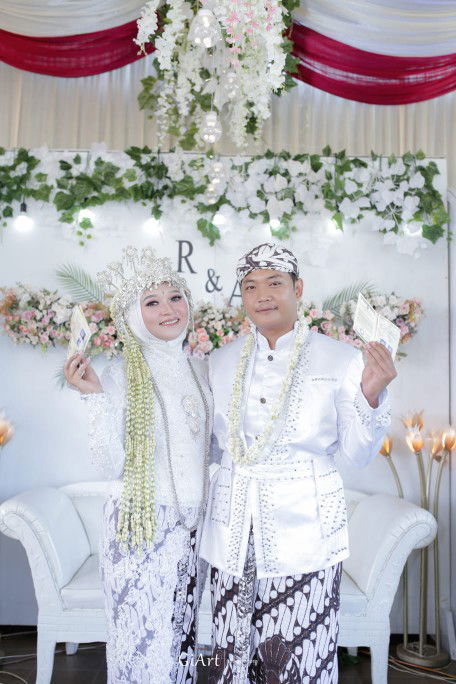 Rida Sakila profile icon