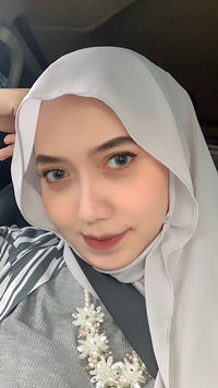 Putri Amalia profile icon