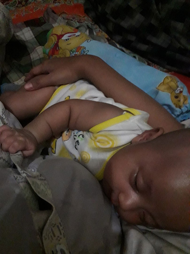 tidur bayi