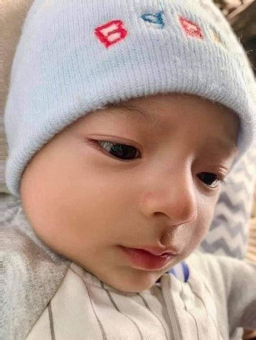 Kinder Bueno profile icon