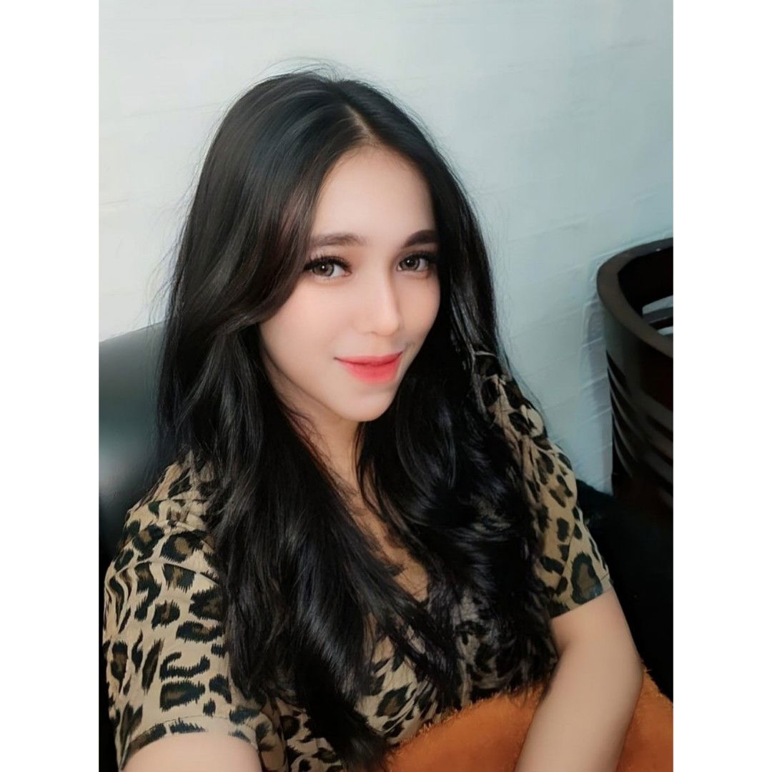 Halisa Harun profile icon