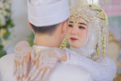 Fira Firliani profile icon