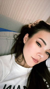 elizabeth profile icon