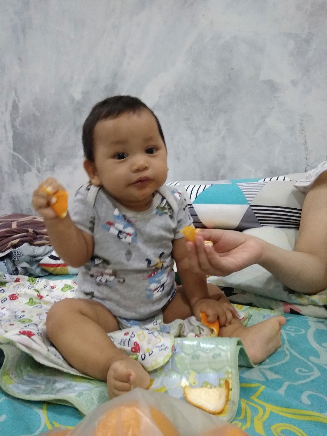 Desi Bayu Raraningrum profile icon