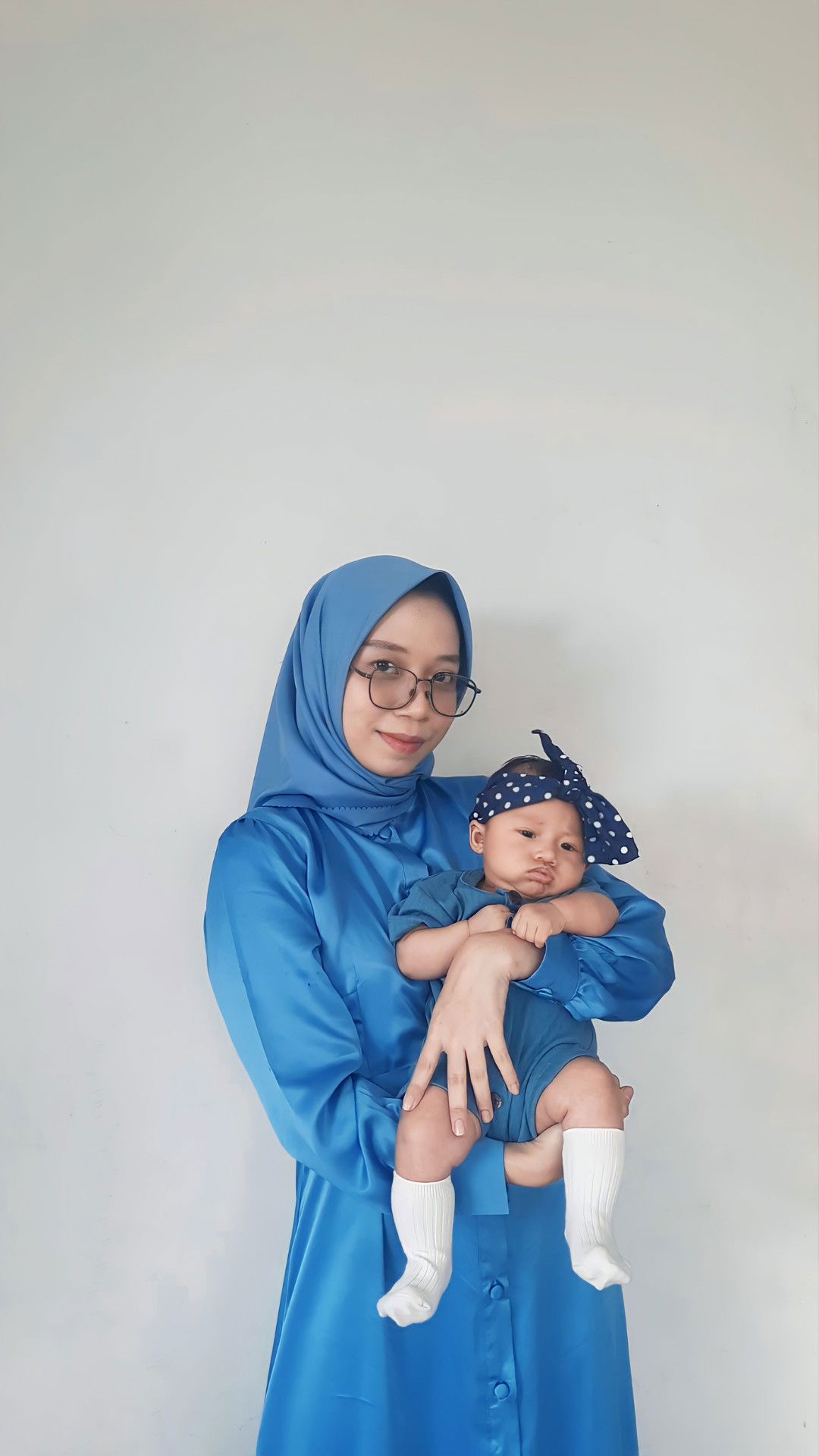 Revina Fauziah profile icon