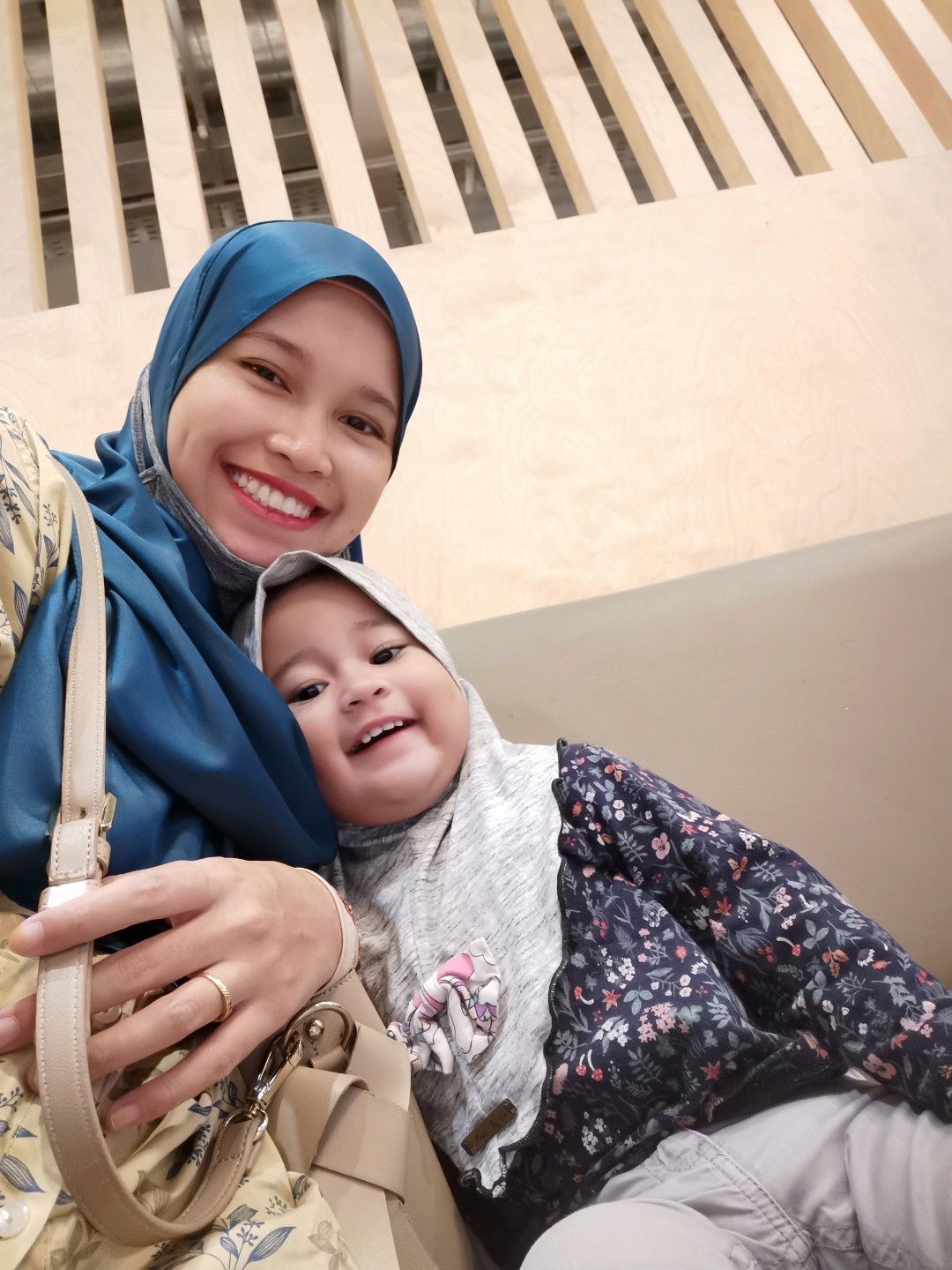 Afifah Hanani profile icon