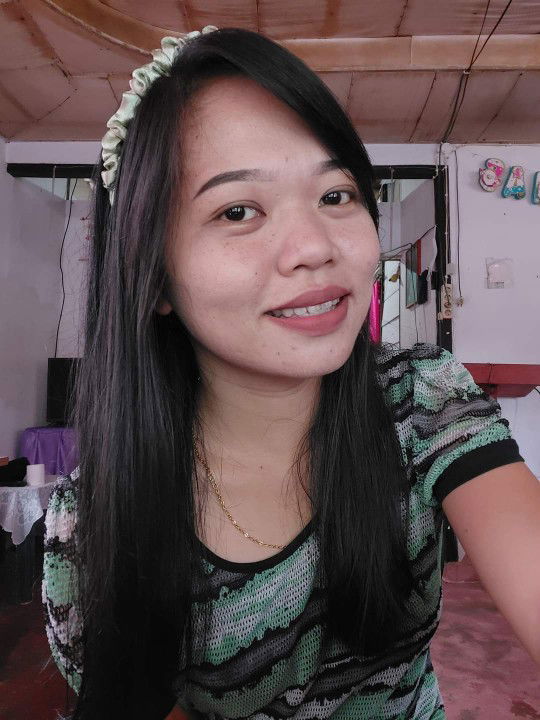 Merlinda Triana profile icon