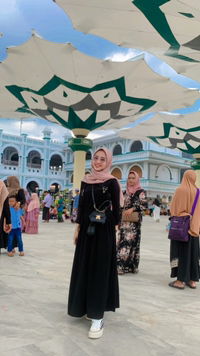 Novita amelia profile icon