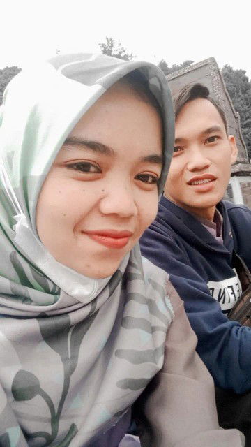 Resti Handiani profile icon