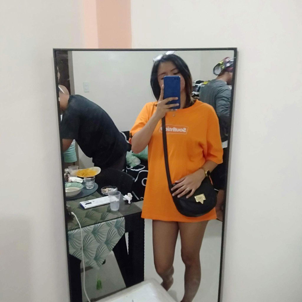 Geah Constantino profile icon