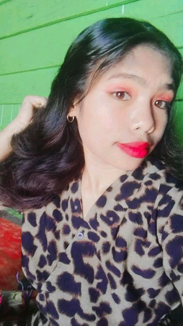 YUSTINA RAFU profile icon