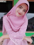 emye cahyanie profile icon