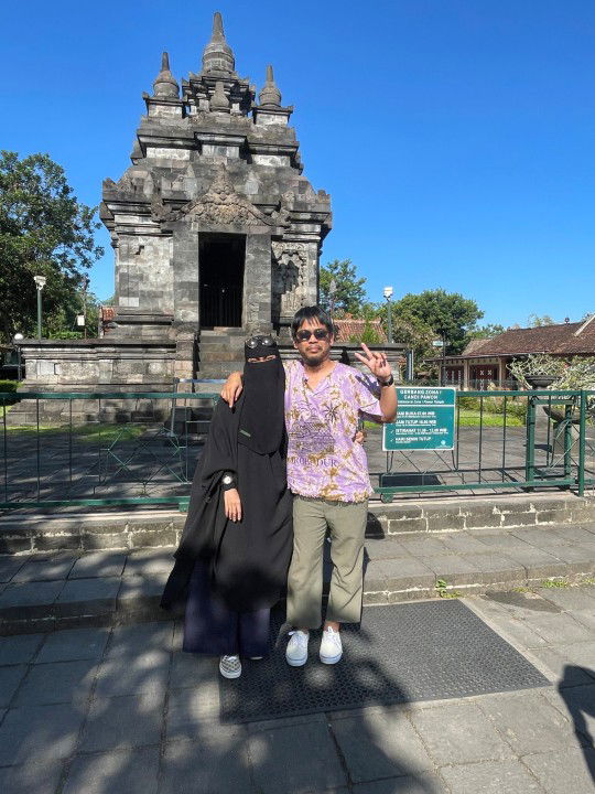 Eka Pertiwi profile icon