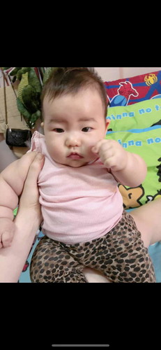 3เดือน25วัน เป็นหวัดน้ำมูกไหลค่ะ