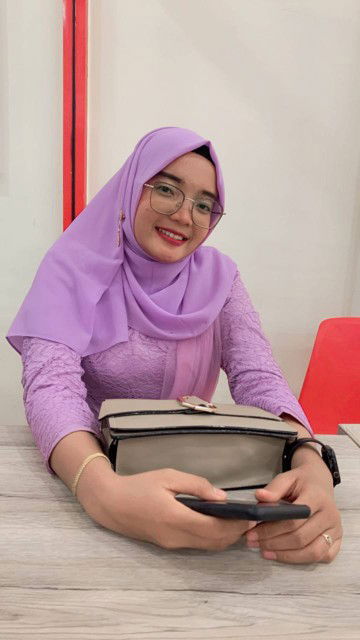 Putri Lestari profile icon