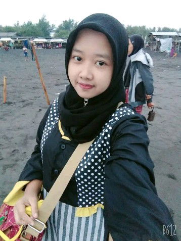 Sri Novita profile icon