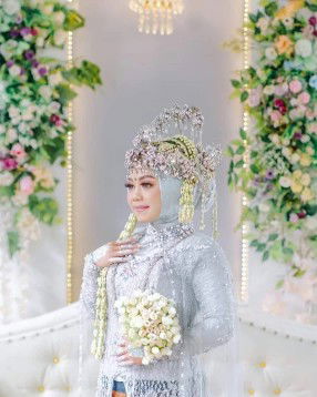 yanti andriani profile icon