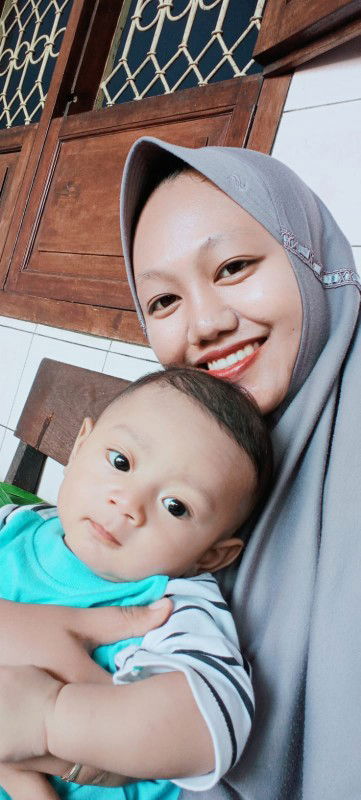 Ayu Pratiwi profile icon