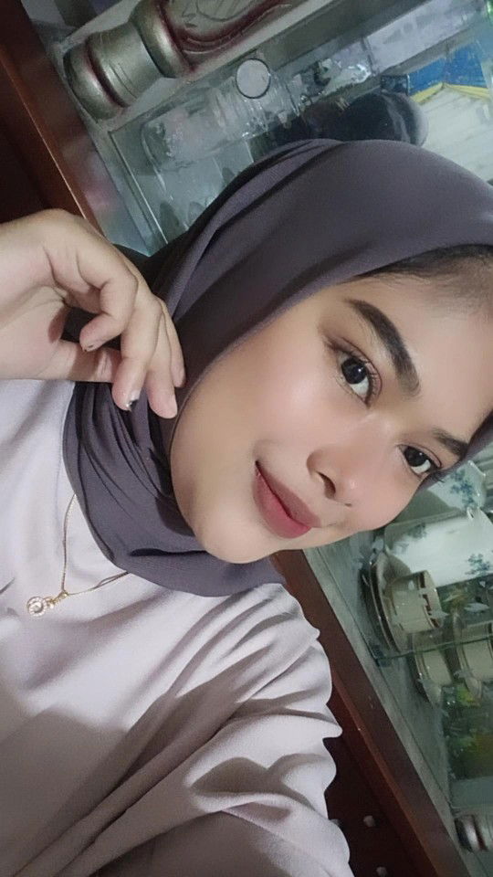 Siti Mulyaningsih profile icon