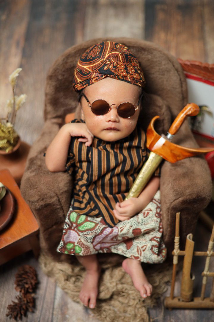 Dewi Nuraeni S profile icon