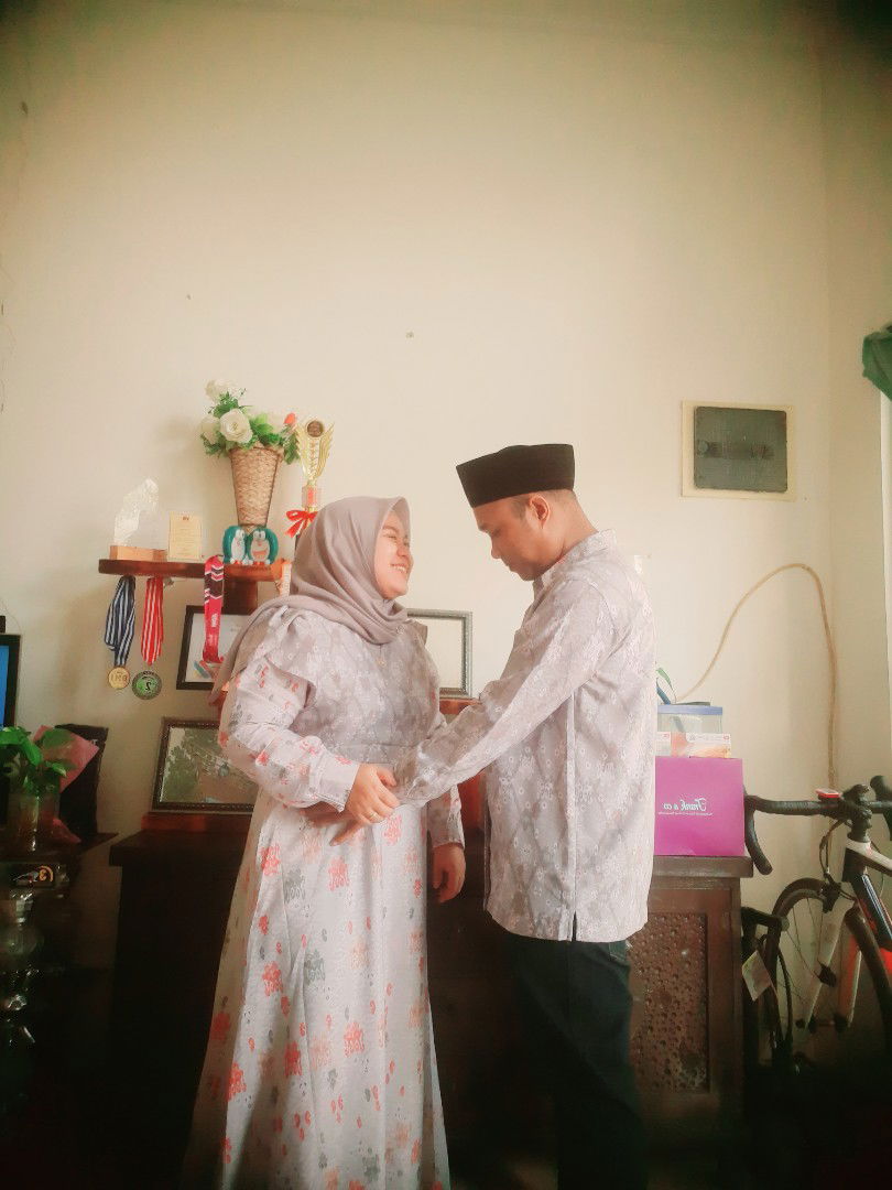 Titik Lismuningsih profile icon