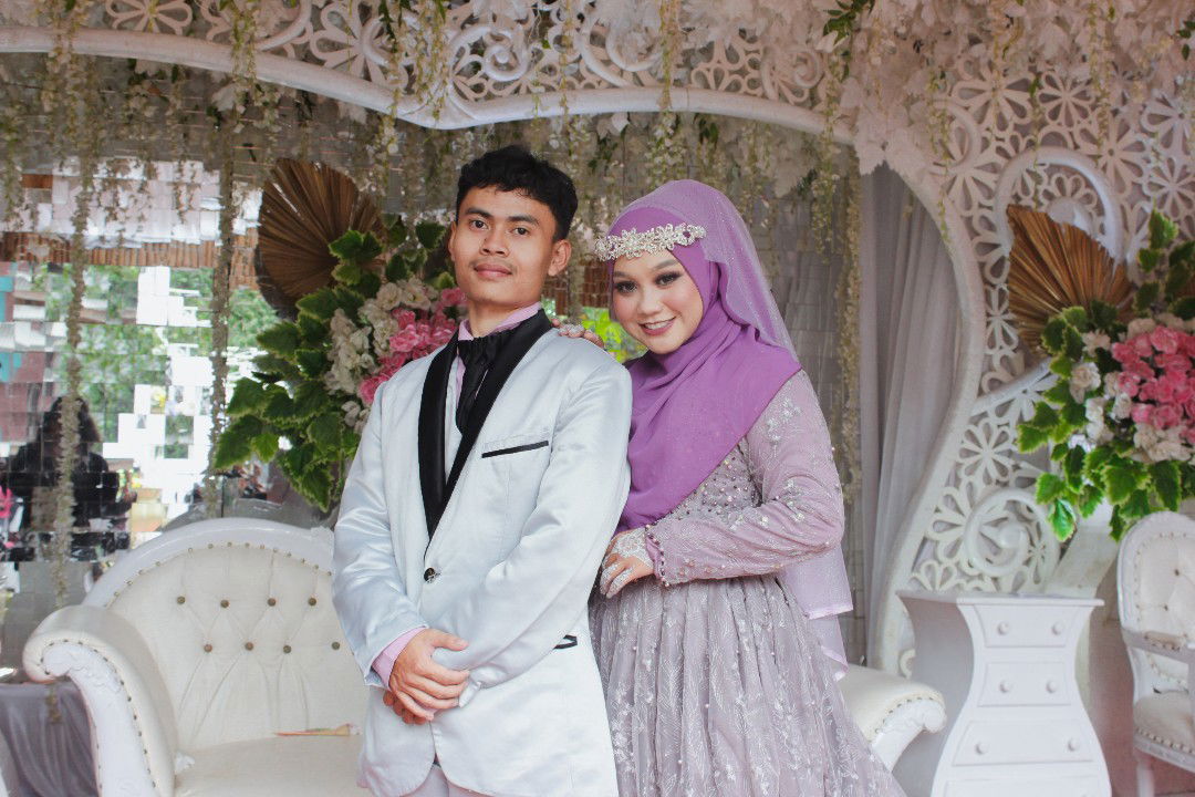 dwi arum khoirunnisa profile icon