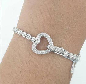 Mom Mie profile icon