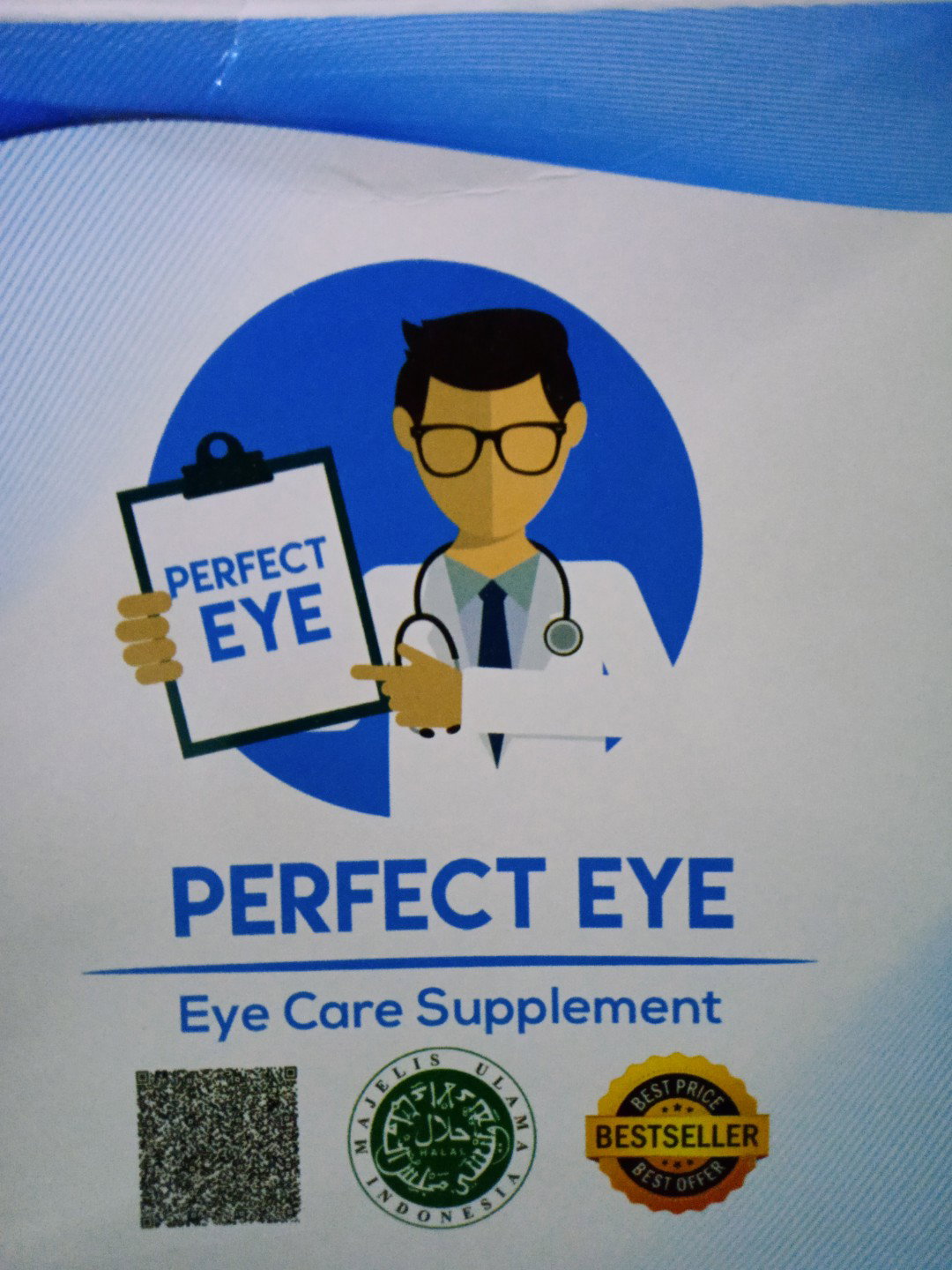 mengonsumsi obat untuk mata