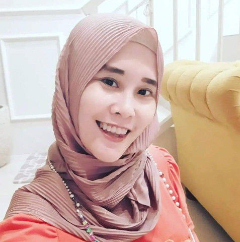 echy bungasari msglow profile icon