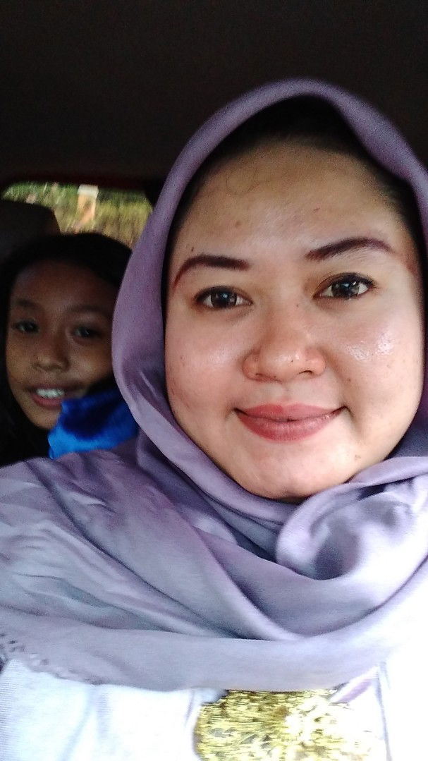 Hasuha nur Aida profile icon