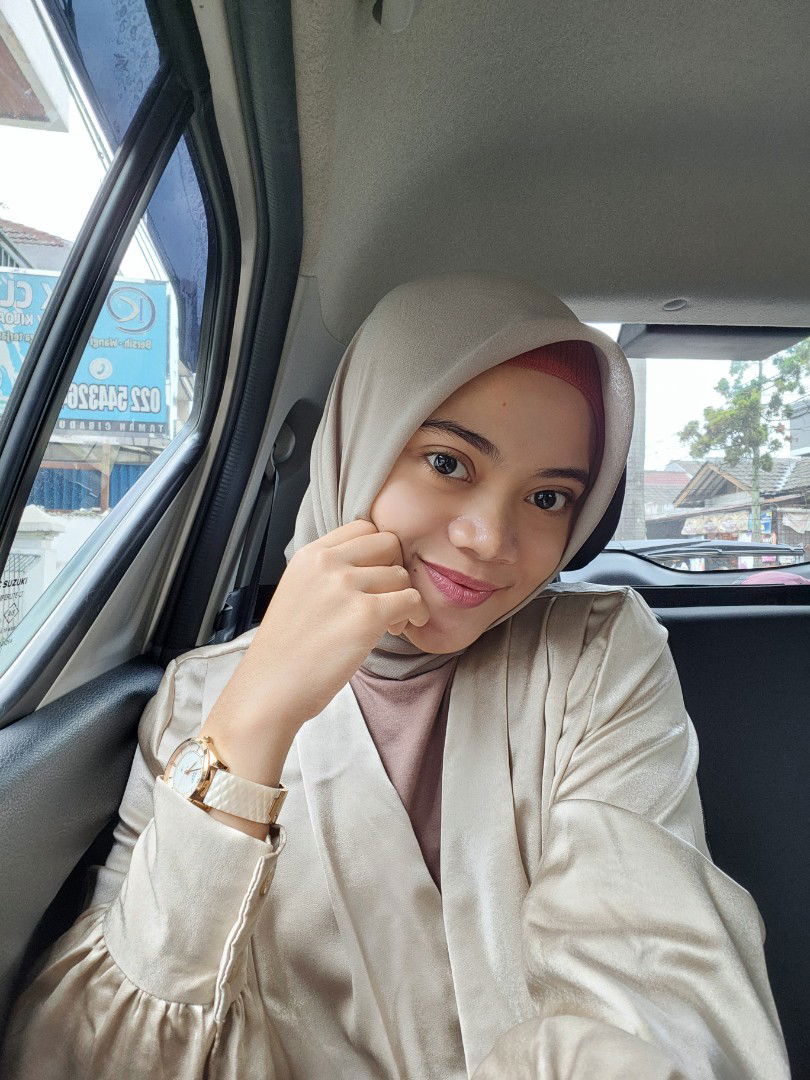 Annisa fitri maharani profile icon