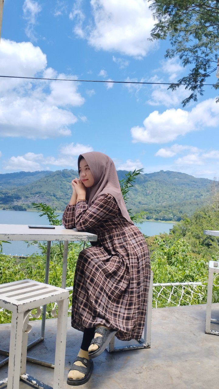 Inggitha NEvia SanTi profile icon