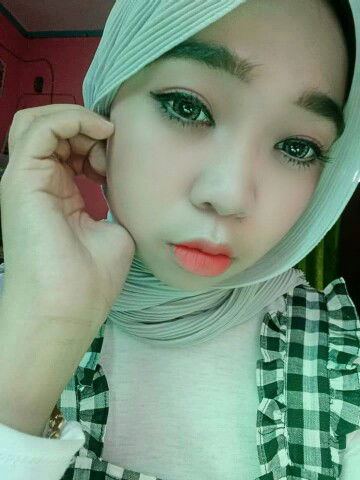 nurmayanti profile icon