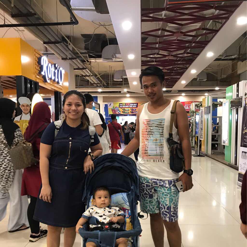 Isra Damanik profile icon